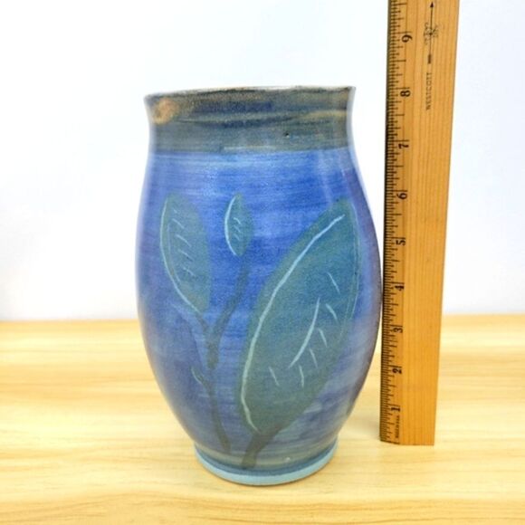 Vintage Hand Thrown Studio Pottery Vase with Leaves - Picture 15 of 16